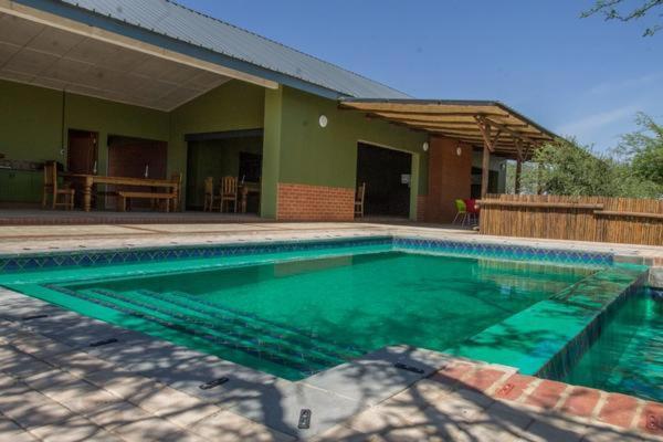 Chameleon Bush Lodge 해먼스크랄 외부 사진