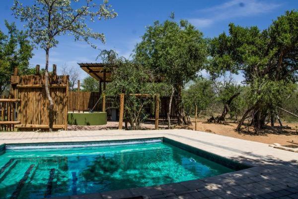Chameleon Bush Lodge 해먼스크랄 외부 사진