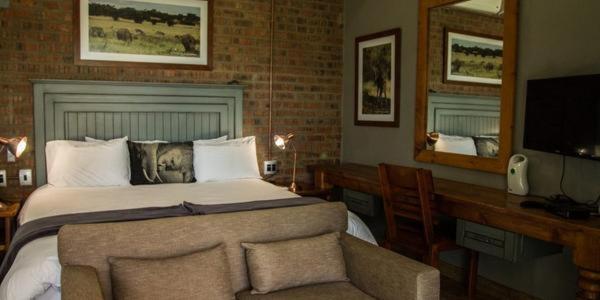 Chameleon Bush Lodge 해먼스크랄 외부 사진
