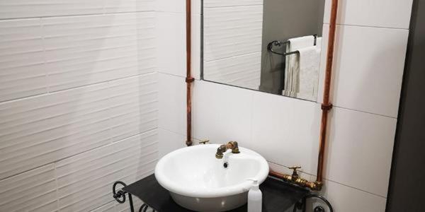 Chameleon Bush Lodge 해먼스크랄 외부 사진